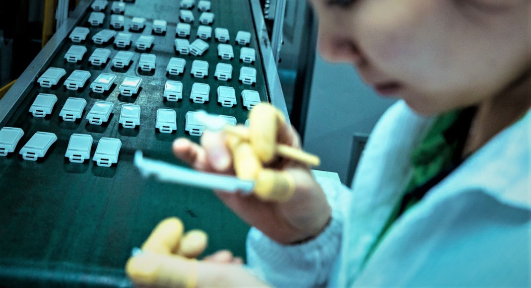 Chất lượng Máy CNC Nhà máy